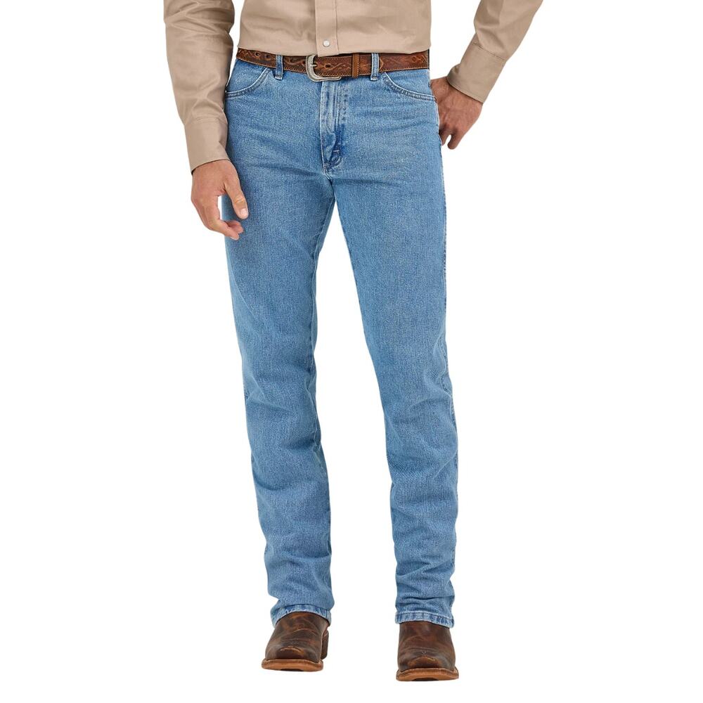Wrangler Blue Relaxed Fit Jeans with Classic Style - Men's 40X32